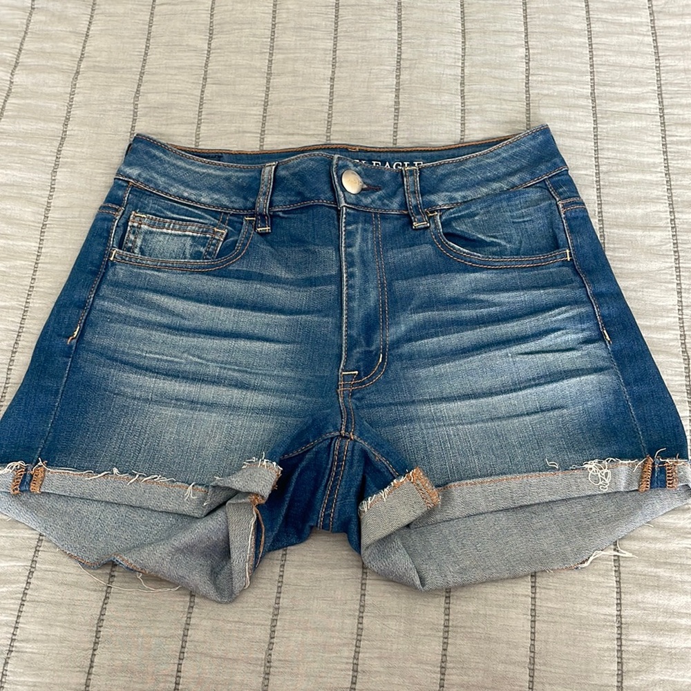 American Eagle Hi-Rise Shortie